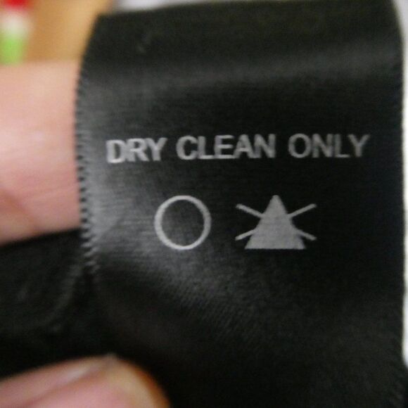 ASTR Silk Blend Sleeveless Blouse Sheer Panel Top Crochet Lace Black Open Back - Picture 6 of 10